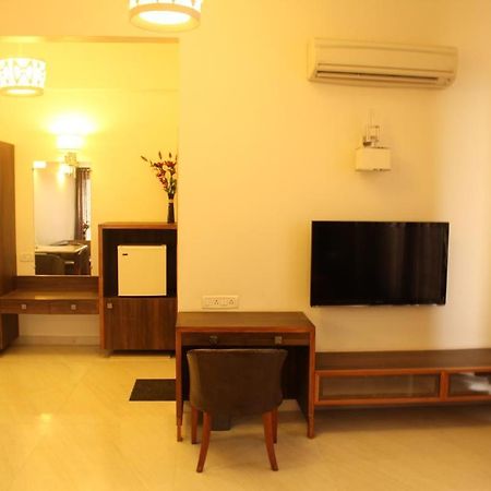 Hotel Grand 3D Bhudzs Kültér fotó